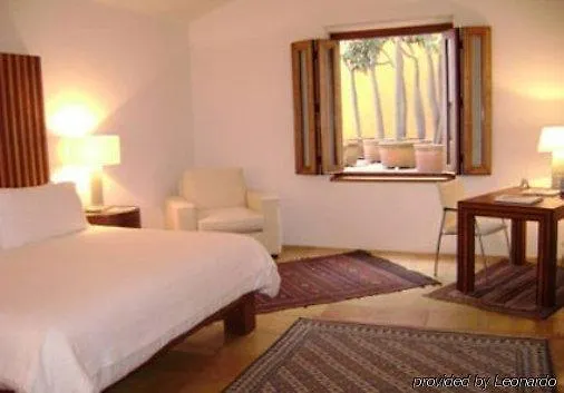 פואבלה Hotel Boutique Casareyna 5*,